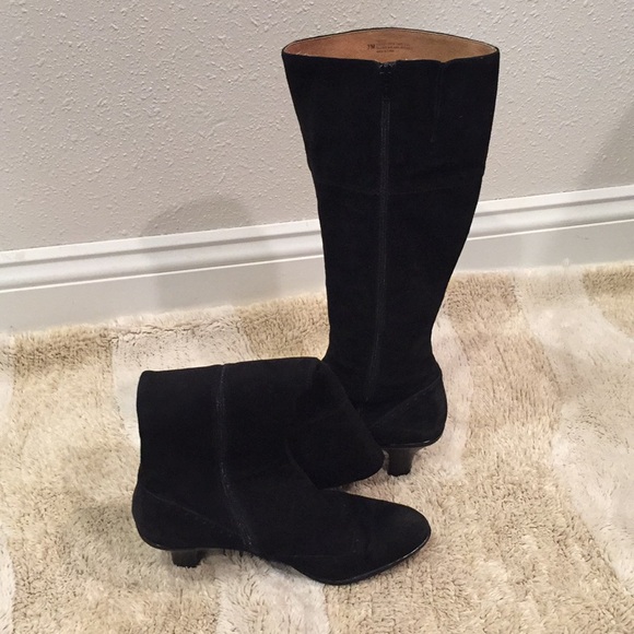 Sofft Shoes - Ladies black suede boots